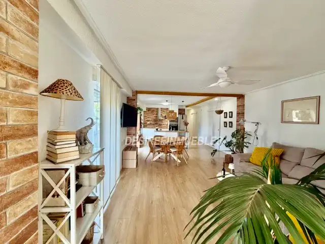 Sala de estar de Piso en venta en Valencia con Aire acondicionado, Calefacción y Parquet