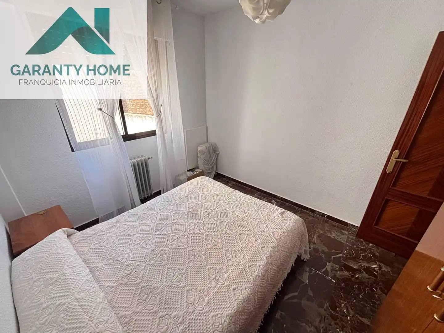 Habitación de Piso en venta en Torredonjimeno con Amueblado y Balcón