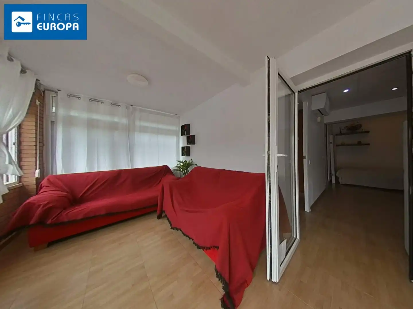 Sala d'estar de Casa o xalet en venda en Salou amb Calefacció, Jardí privat i Traster