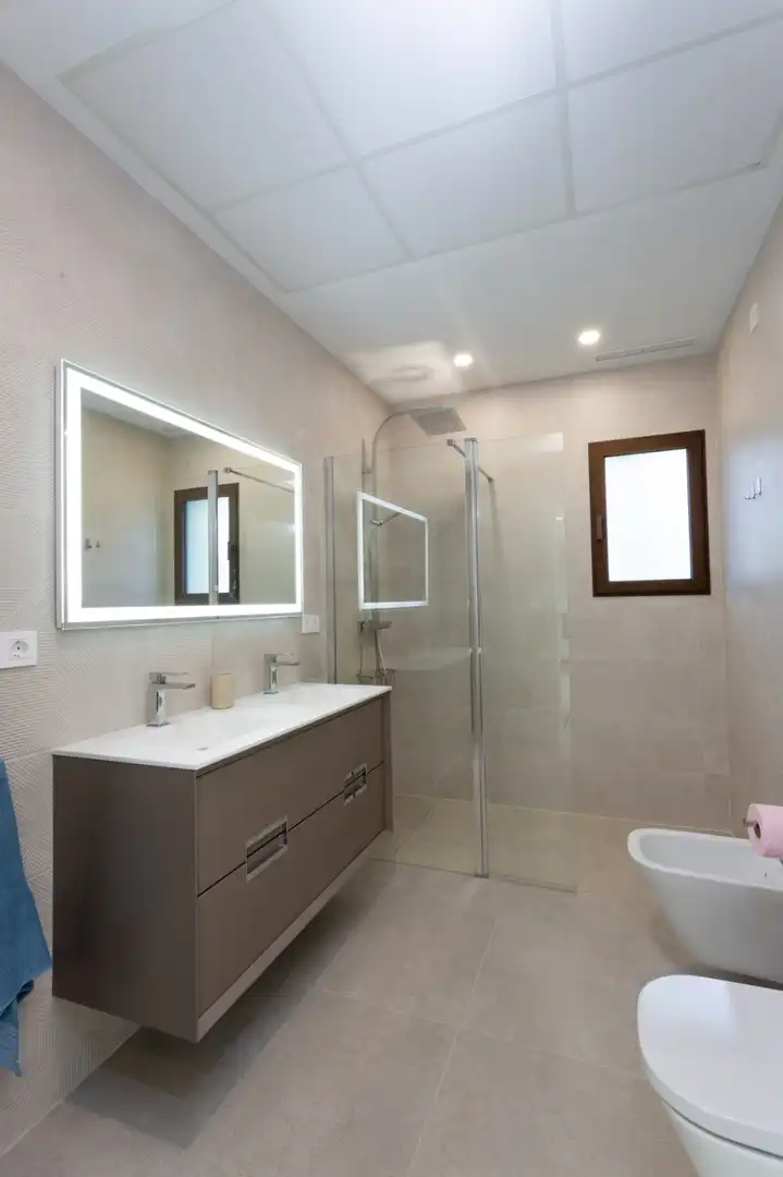 Bathroom of Houses for sale in Jávea / Xàbia  with Air Conditioner, Heating and Private garden