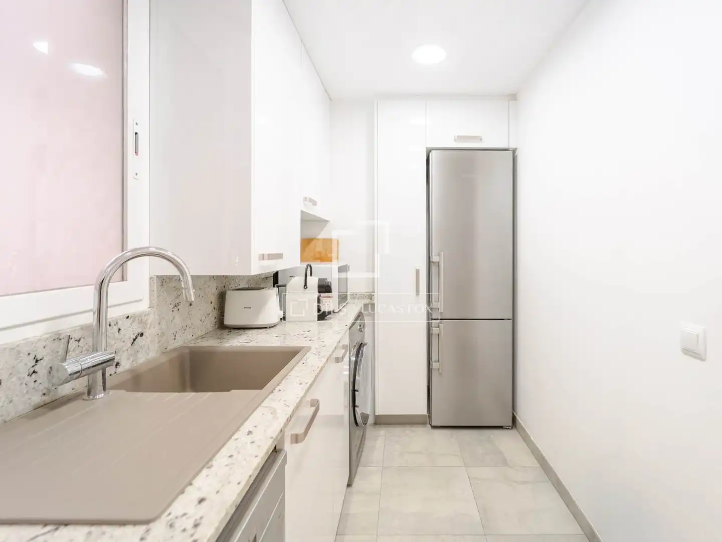 Kitchen of Flat for sale in L'Eixample
