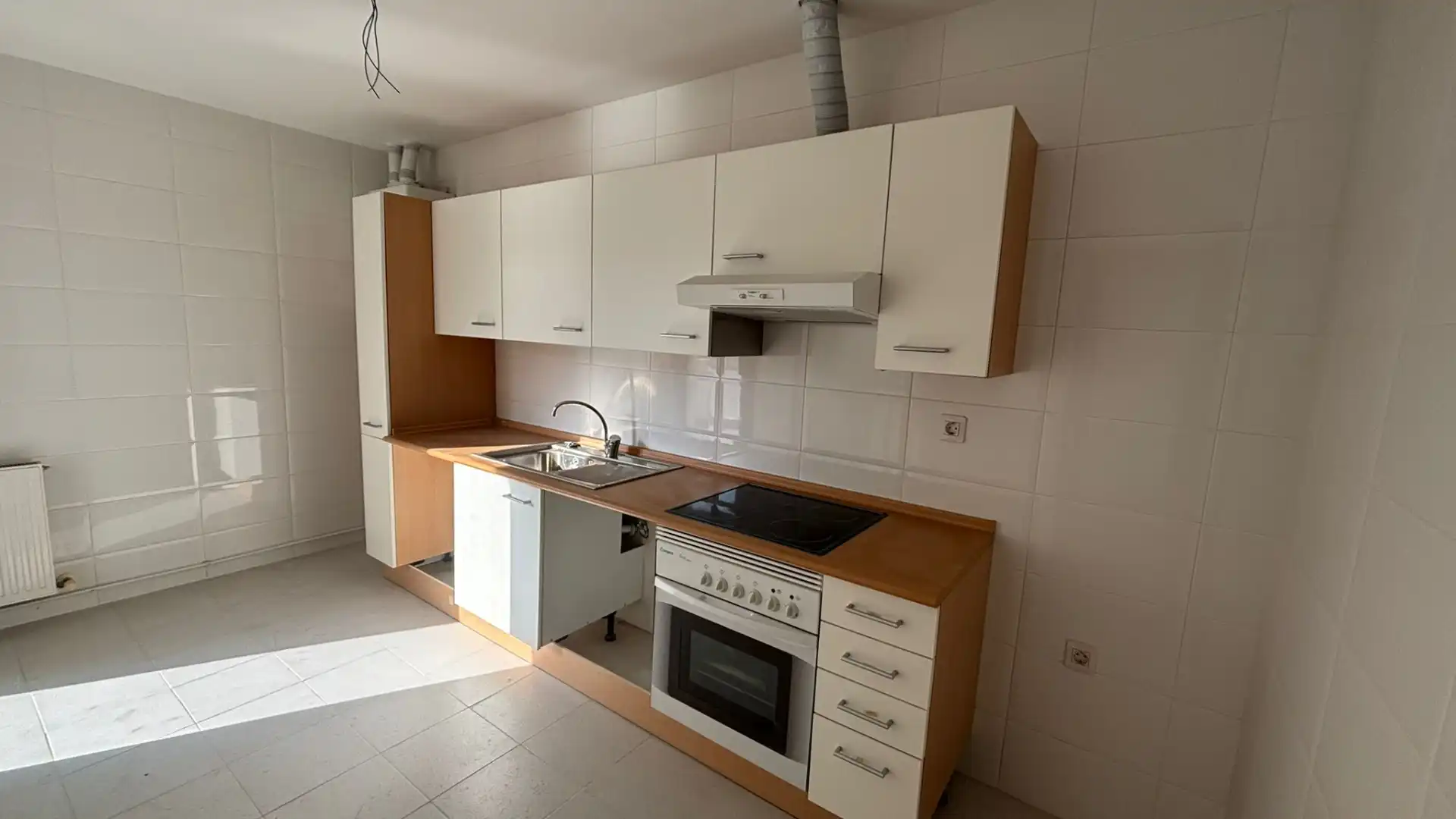 Kitchen of Flat for sale in Ramales de la Victoria  with Air Conditioner, Heating and Terrace