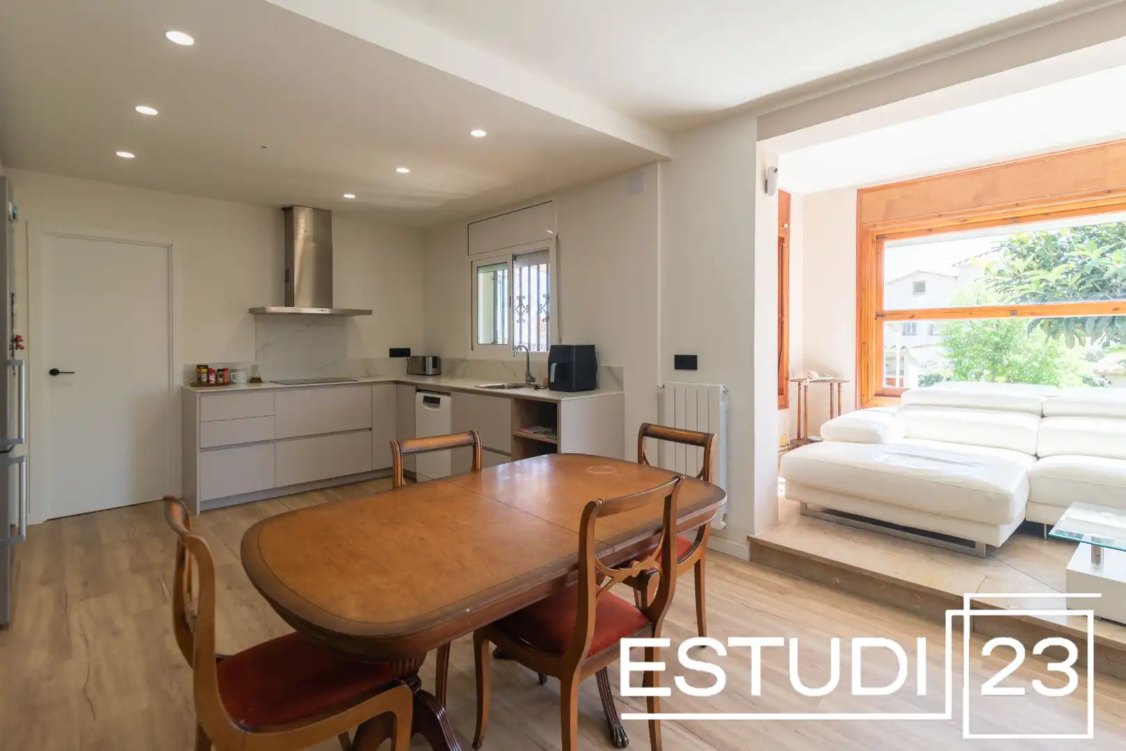 Cocina de Casa o chalet en venta en Vilassar de Dalt con Calefacción, Jardín privado y Terraza