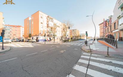 Vista exterior de Pis en venda en Fuenlabrada amb Aire condicionat, Calefacció i Forn