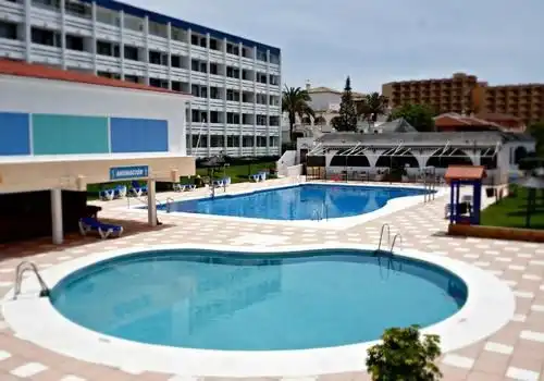 Piscina de Estudi en venda en Almonte amb Aire condicionat, Calefacció i Terrassa