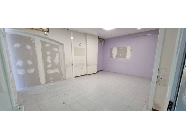 Local comercial en Alquiler en Calle Tres Torres, 14 en Tres Torres