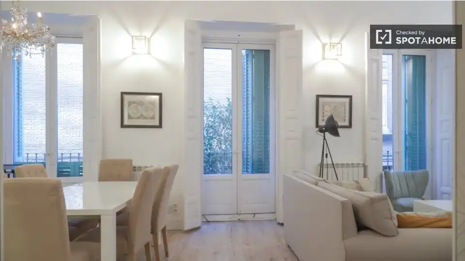 Habitación en Universidad - Malasaña