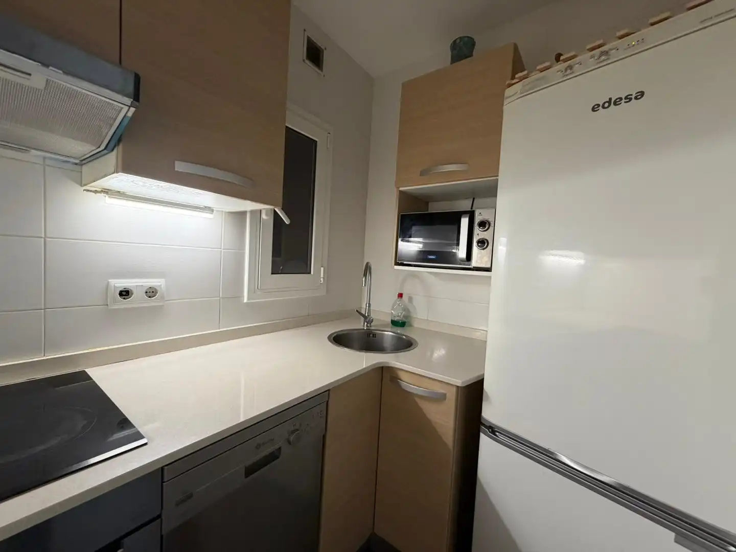 Cocina de Piso en venta en Barcelona con Aire acondicionado, Calefacción y Horno