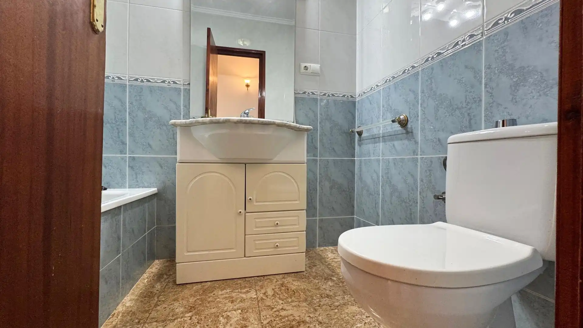 Bany de Apartament en venda en Pego