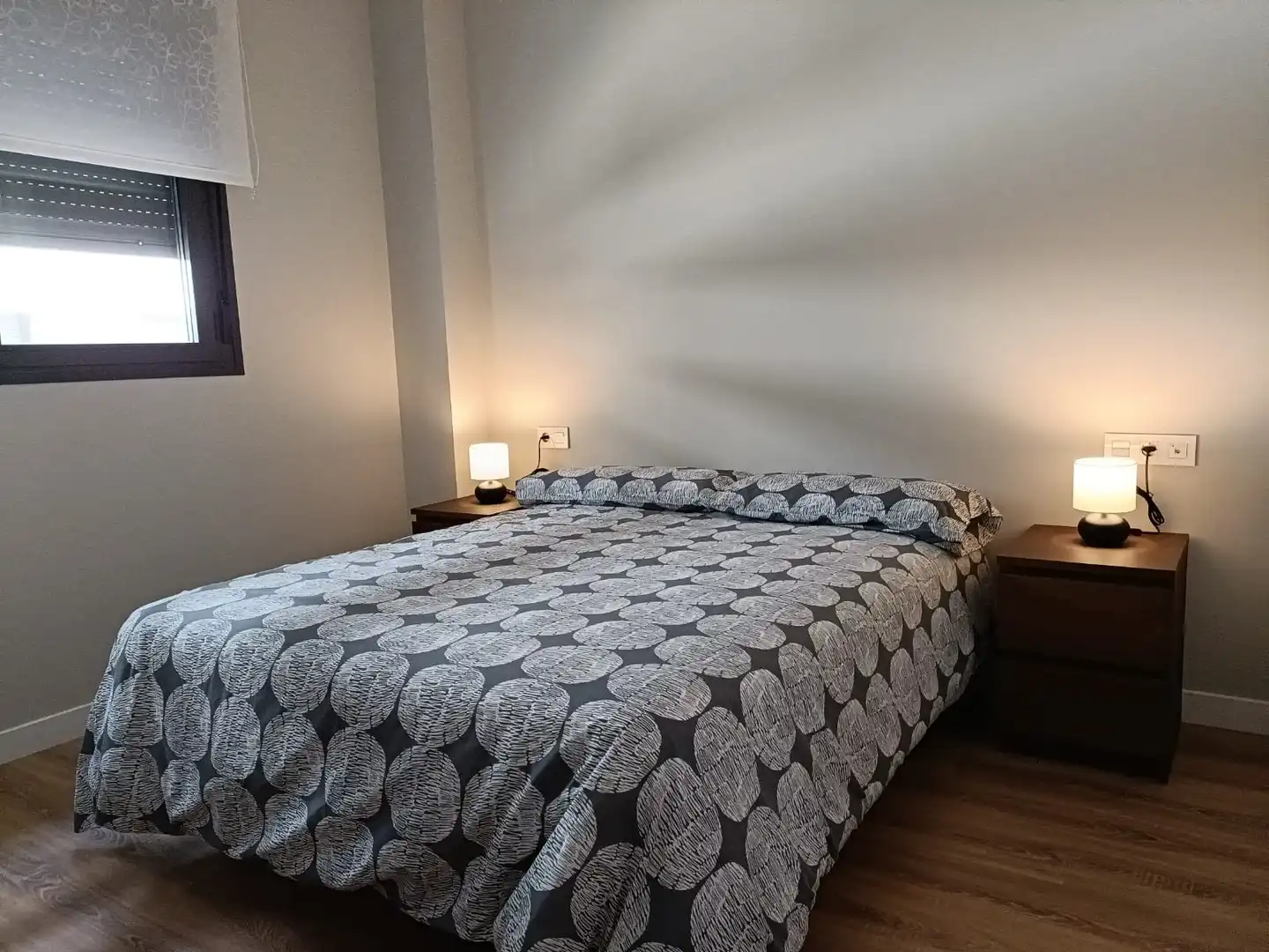 Apartments for rent in Calle Ulises, Colores - Entreparques