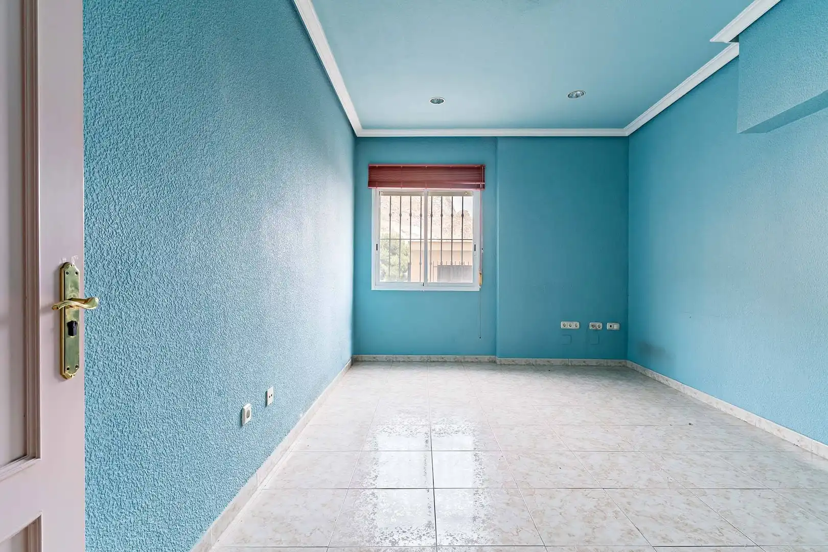 Schlafzimmer von Erdgeschoss zum Verkauf in Roquetas de Mar mit Terrasse