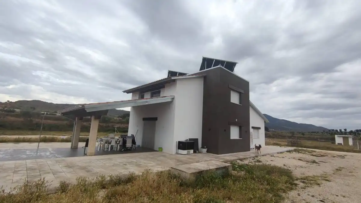 Außenansicht von Country house zum Verkauf in Aspe mit Klimaanlage, Privatgarten und Terrasse