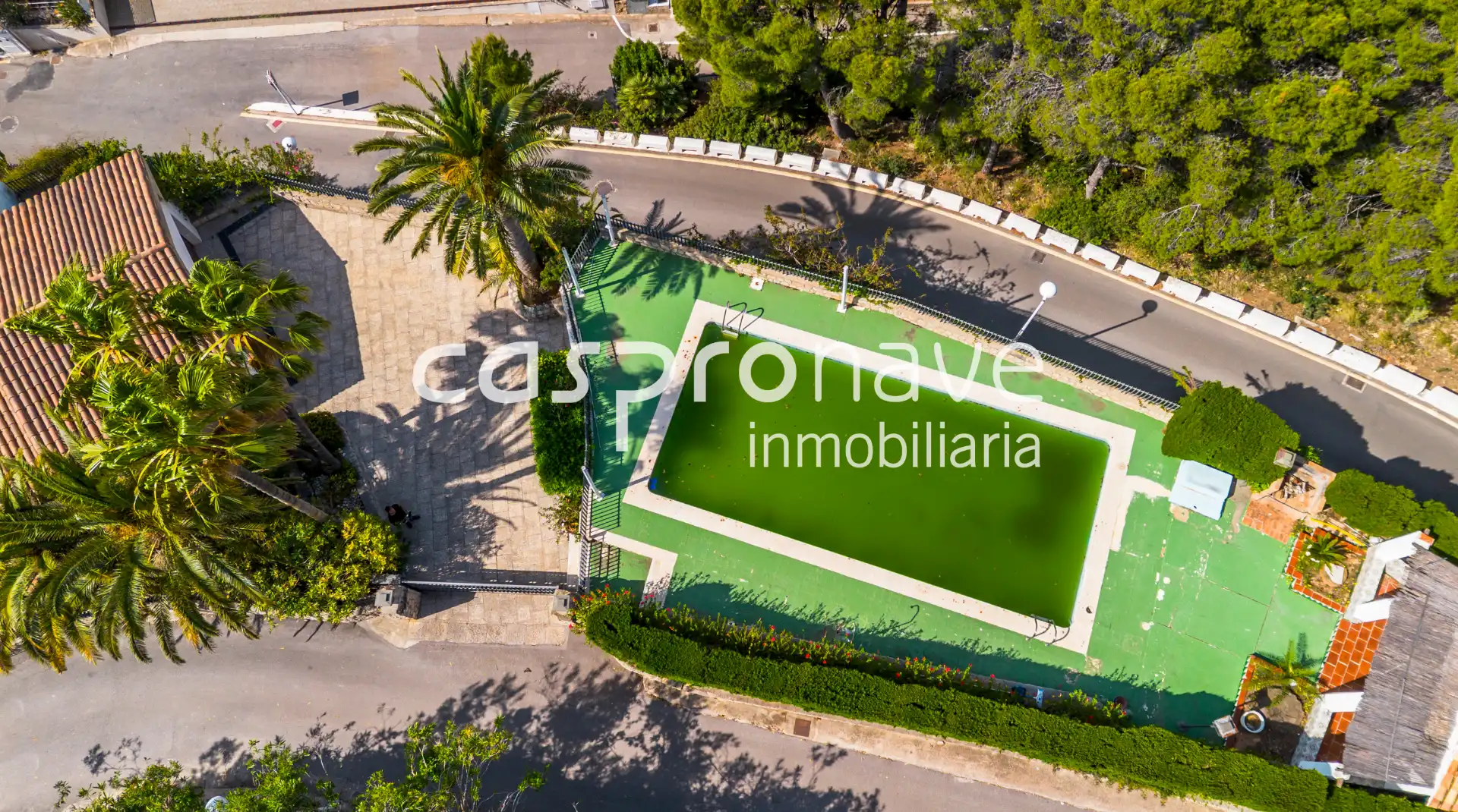 Vista exterior de Casa o xalet en venda en Oropesa del Mar / Orpesa amb Jardí privat, Terrassa i Piscina
