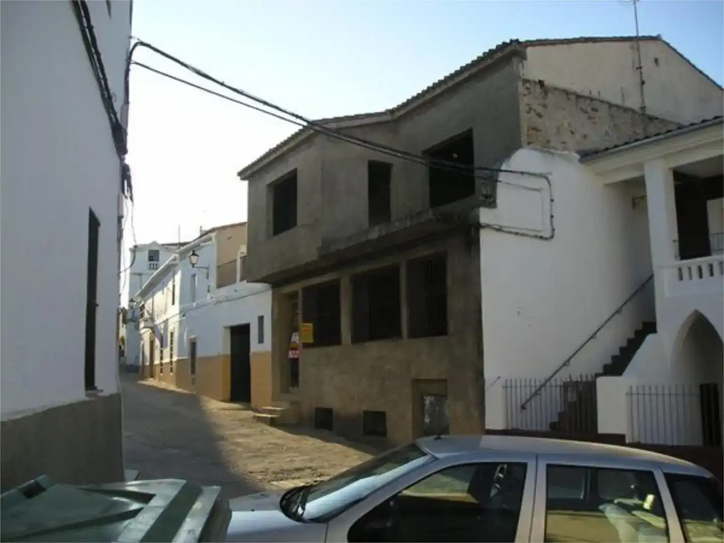 Vista exterior de Casa adosada en venda en Salvatierra de Santiago, Cáceres