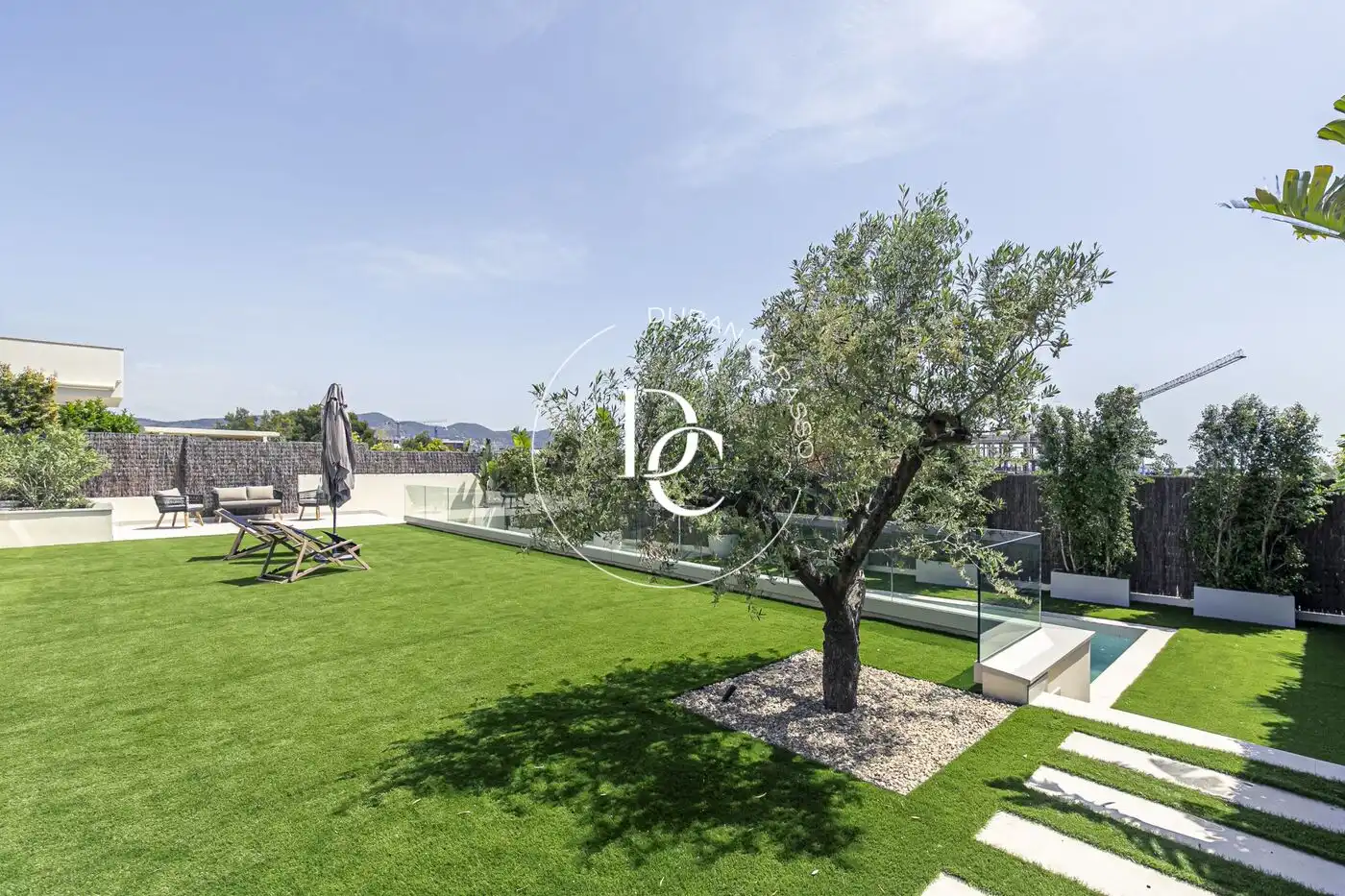 Casa con piscina en venta en Carrer Margarida Xirgu, imagen 11