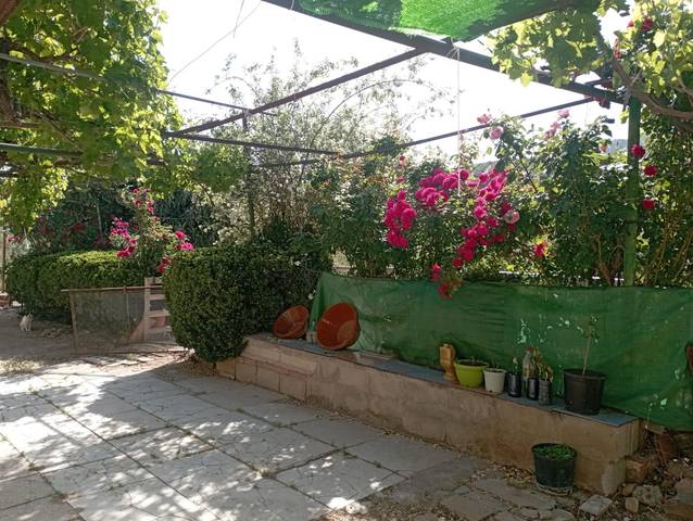 Finca rústica en Venta en Huelma