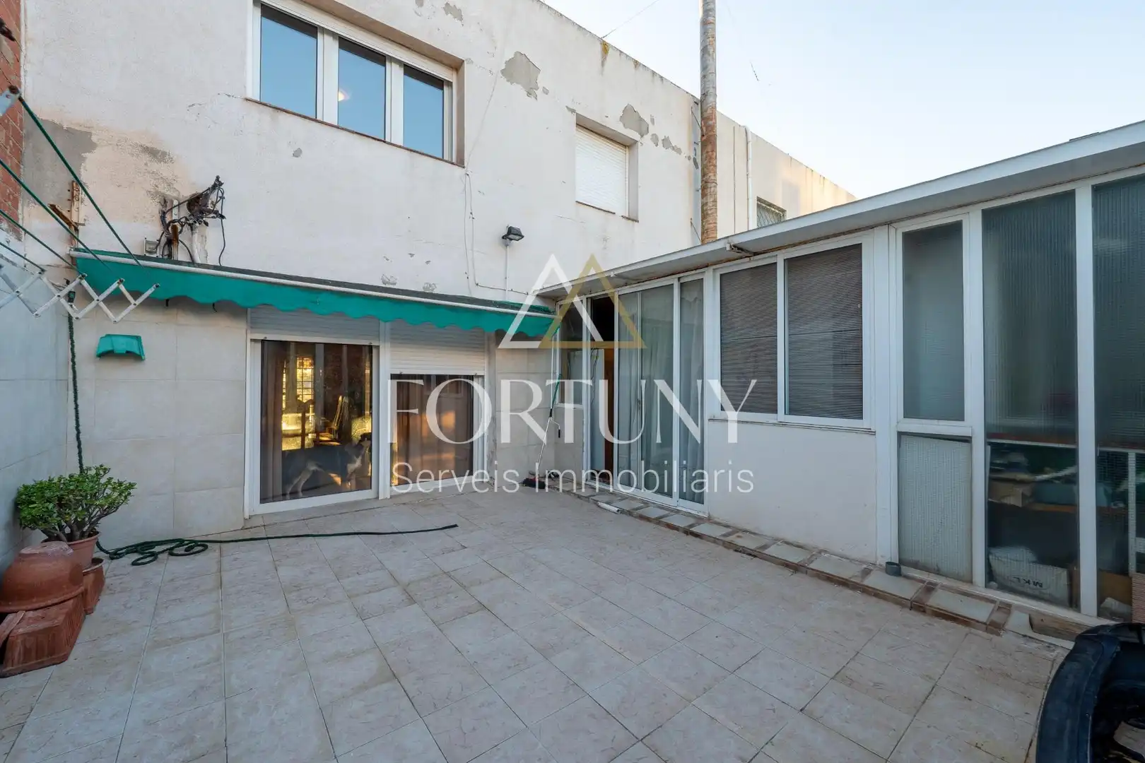 Außenansicht von Maisonette zum Verkauf in Reus mit Terrasse und Balkon
