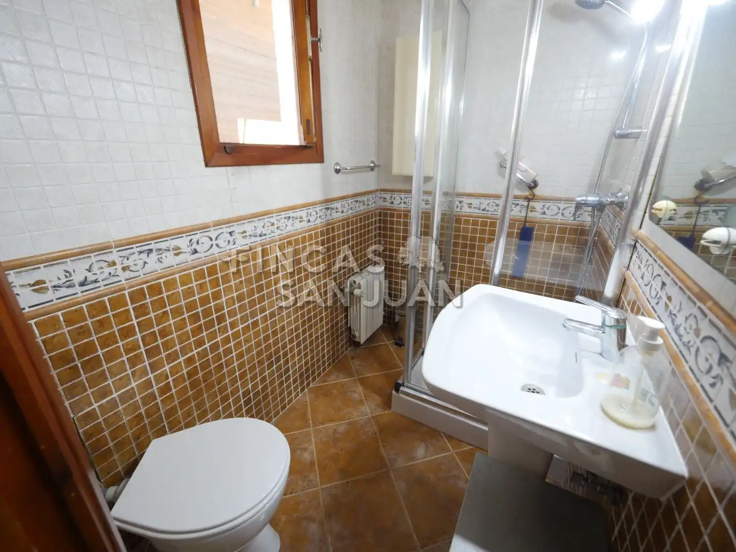 Bany de Casa o xalet en venda en Sant Joan d'Alacant amb Terrassa, Traster i Piscina
