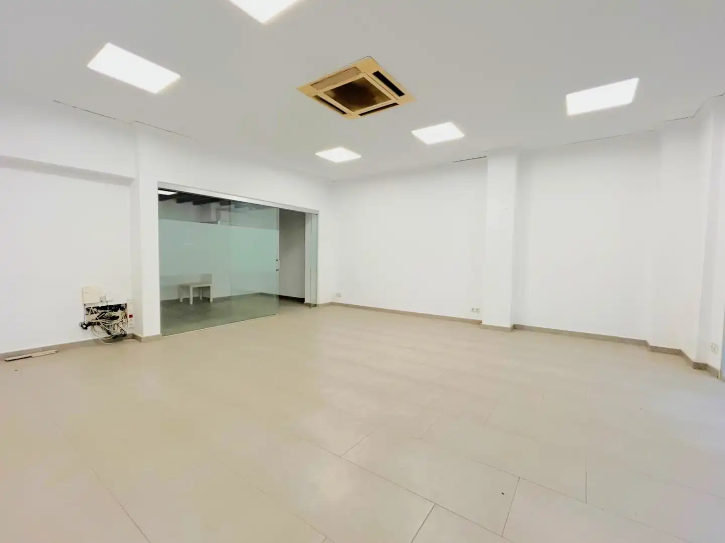 Commercial properties for rent in Jávea / Xàbia  with Air Conditioner