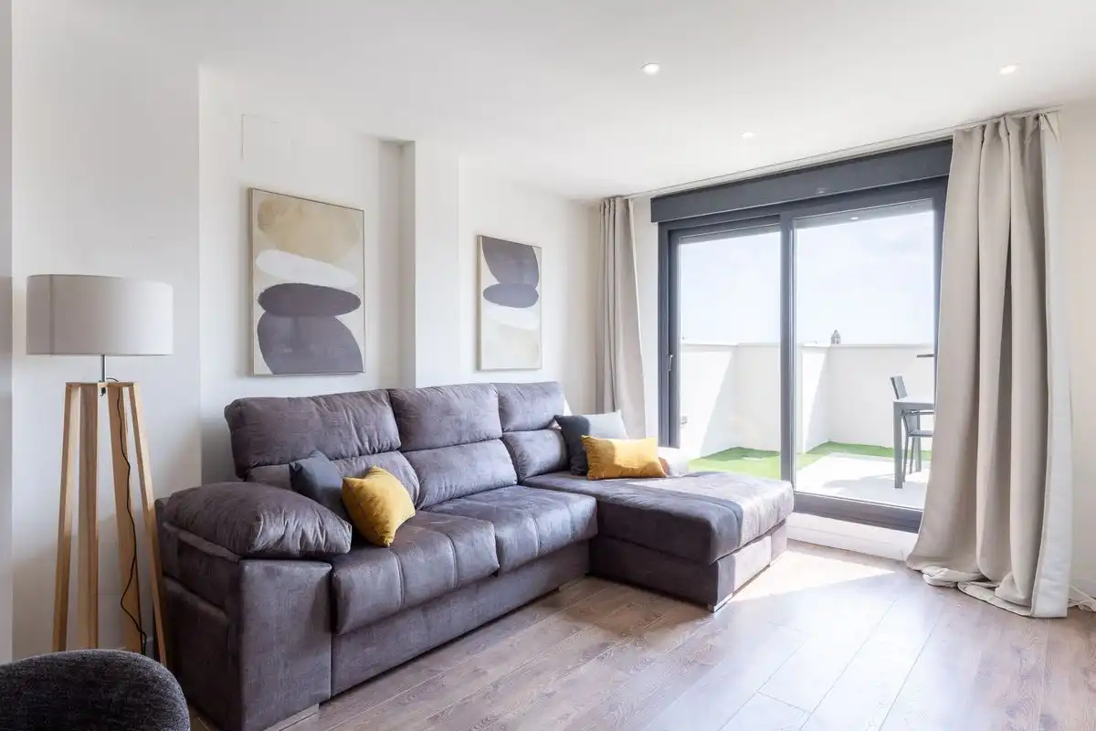 Appartamento con terrazza in vendita a Carrer de Ramón y Cajal, imagen 3