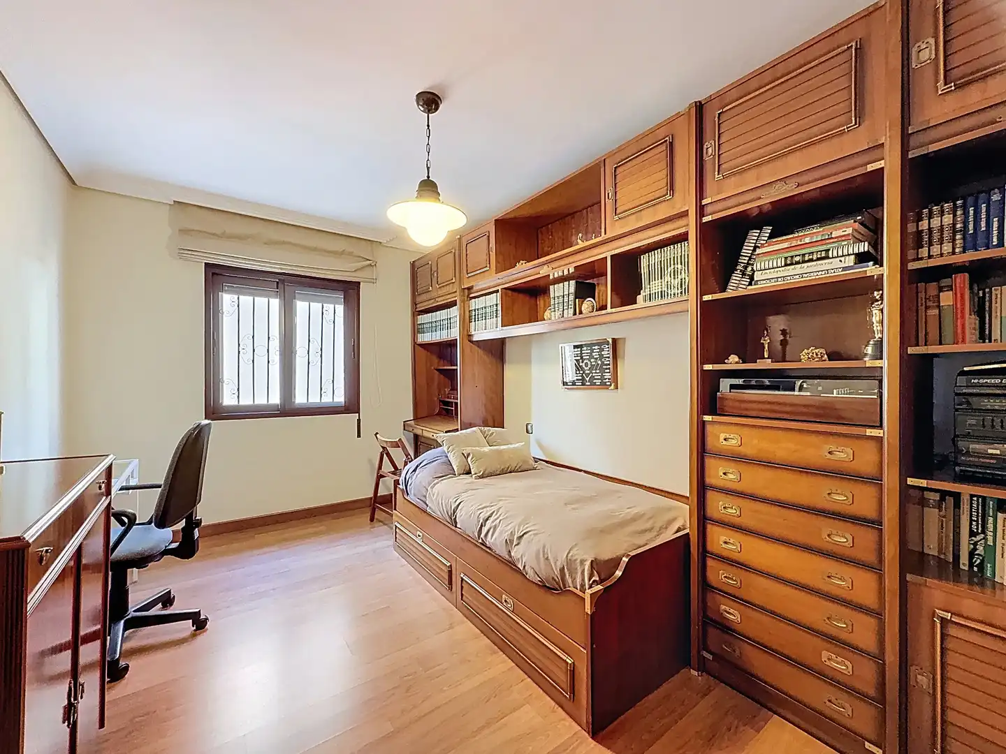 Habitación de Casa o chalet en venta en Málaga con Aire acondicionado, Calefacción y Terraza