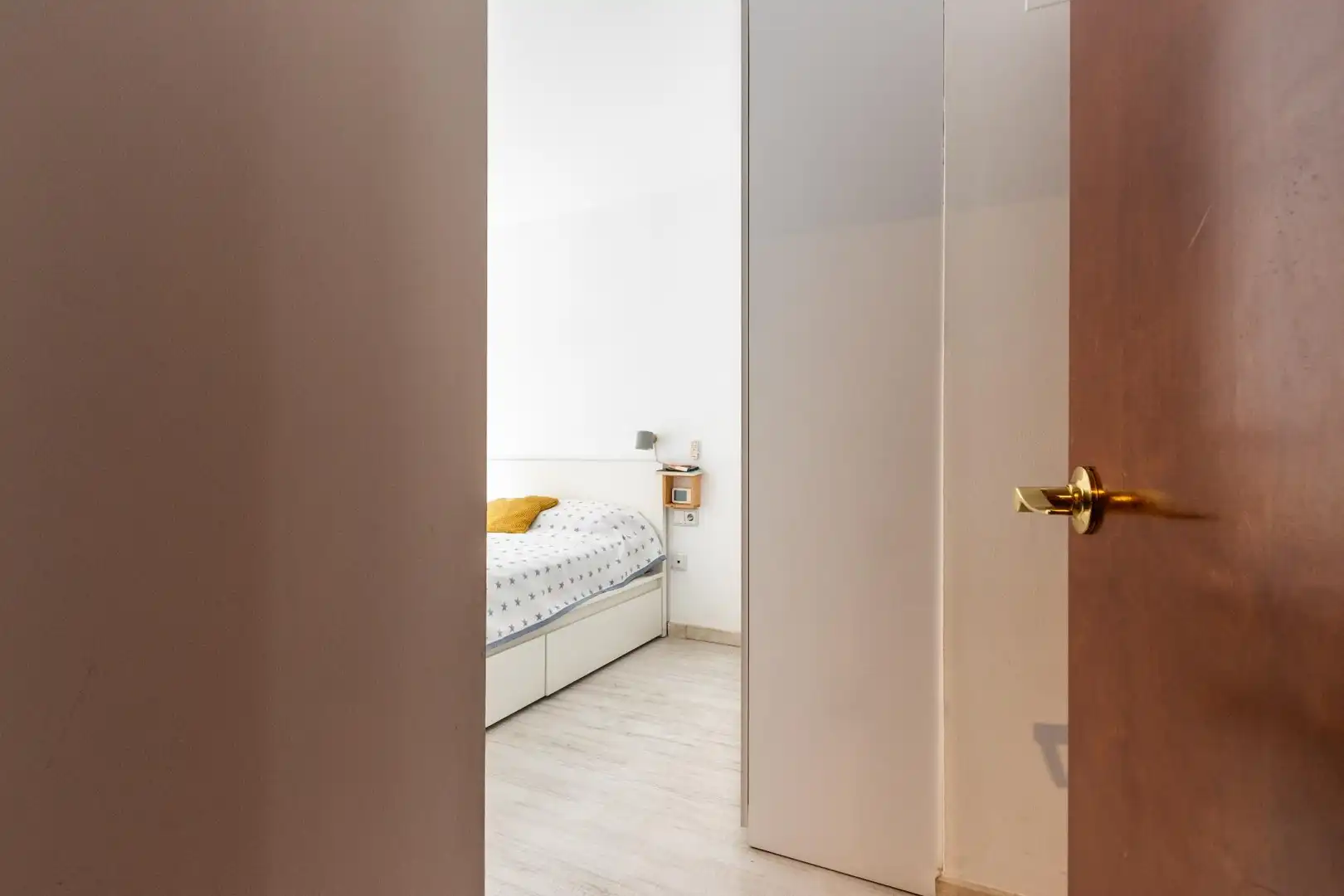 Dormitori de Pis en venda en Sabadell amb Aire condicionat, Calefacció i Terrassa