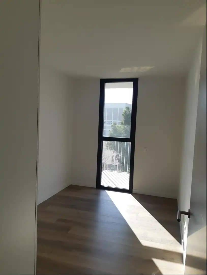 Habitación de Piso de alquiler en Badalona con Calefacción, Jardín privado y Terraza