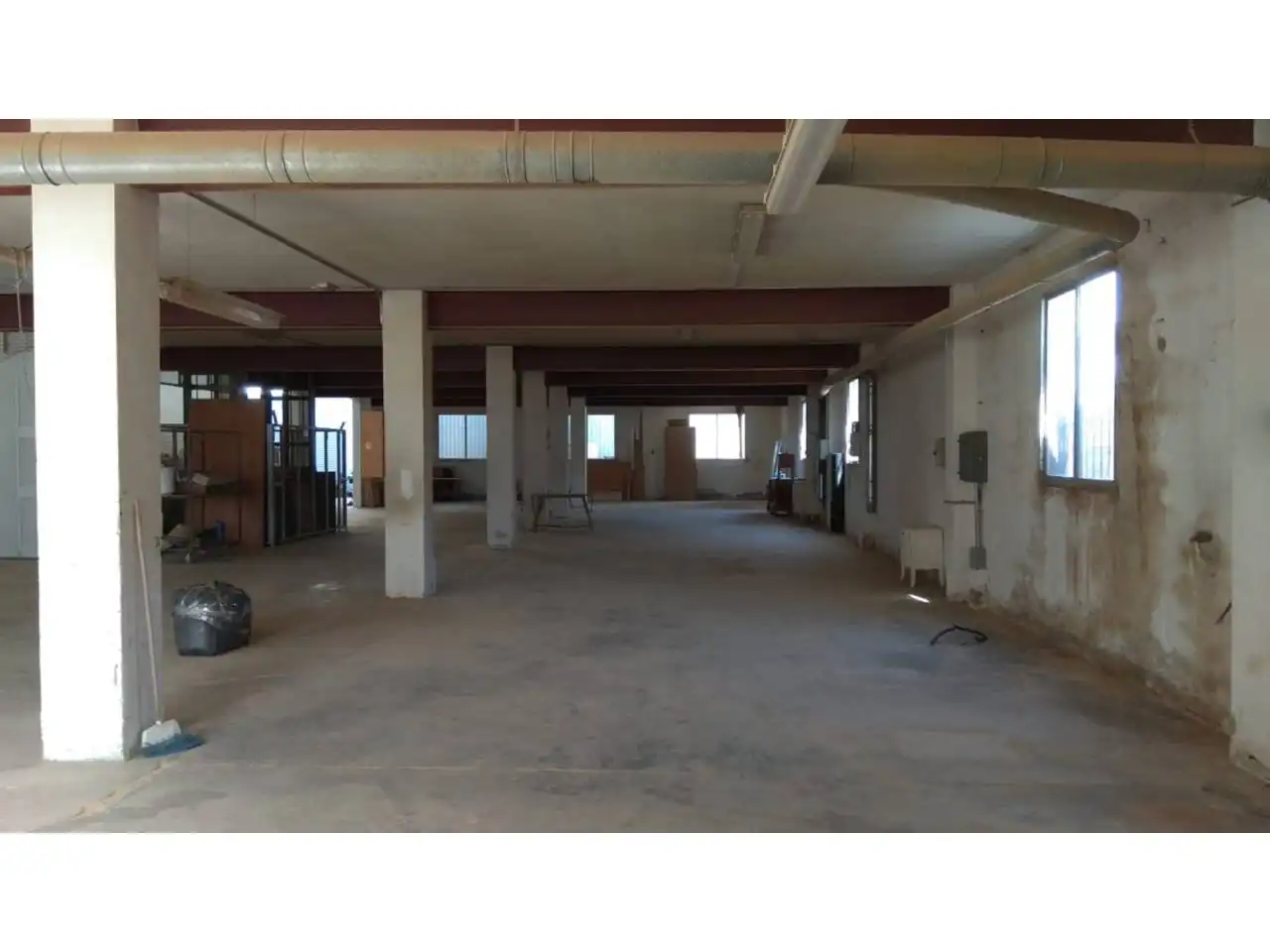 Industrial buildings for sale in Albal