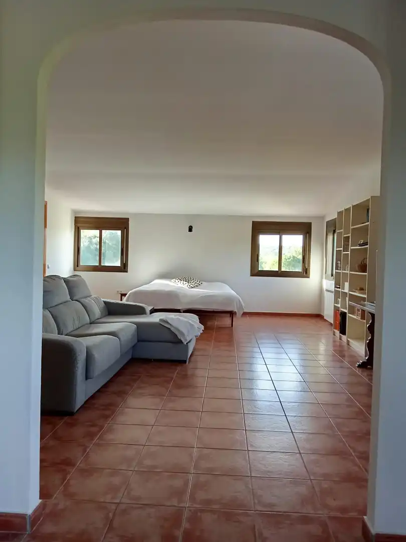 Sala d'estar de Casa o xalet en venda en Sant Llorenç d'Hortons amb Calefacció, Jardí privat i Terrassa