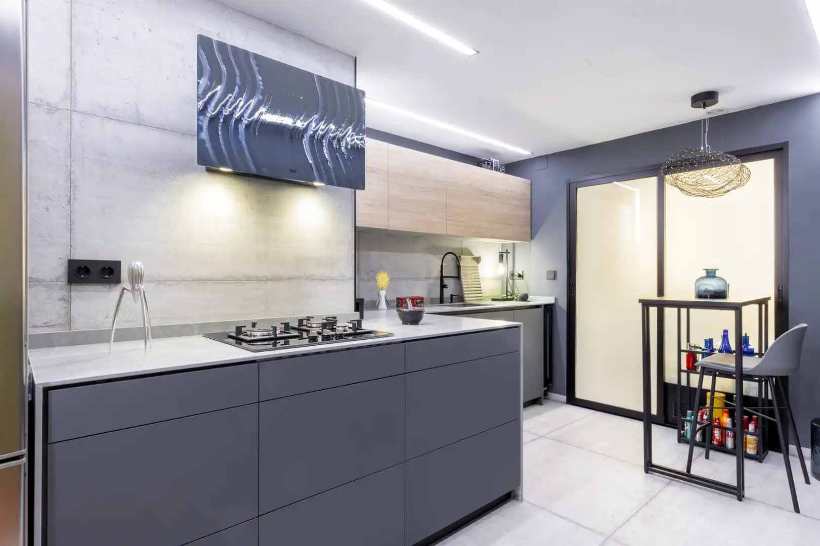 Kitchen of Flat for sale in Torrent  with Air Conditioner, Storage room and Balcony
