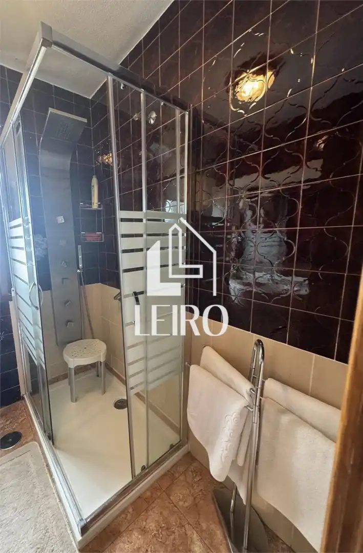 Baño de Casa o chalet en venta en A Illa de Arousa  con Calefacción, Jardín privado y Parquet