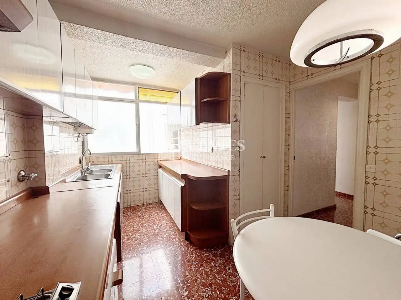 Cocina de Piso en venta en Alicante / Alacant con Terraza y Amueblado