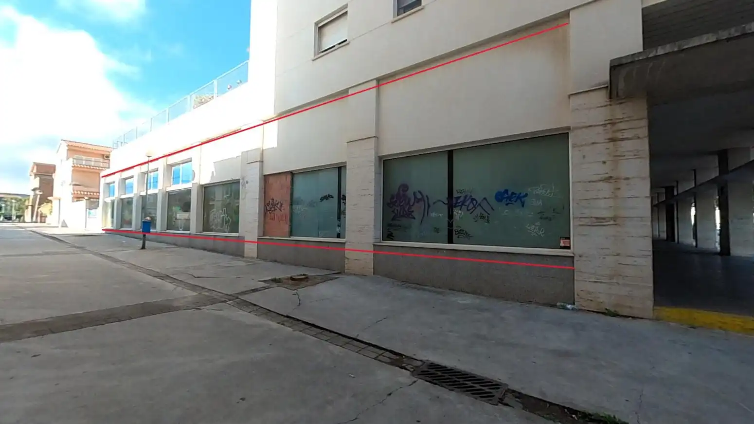 Business premises for sale in Vilanova i la Geltrú - Rambla Exposició