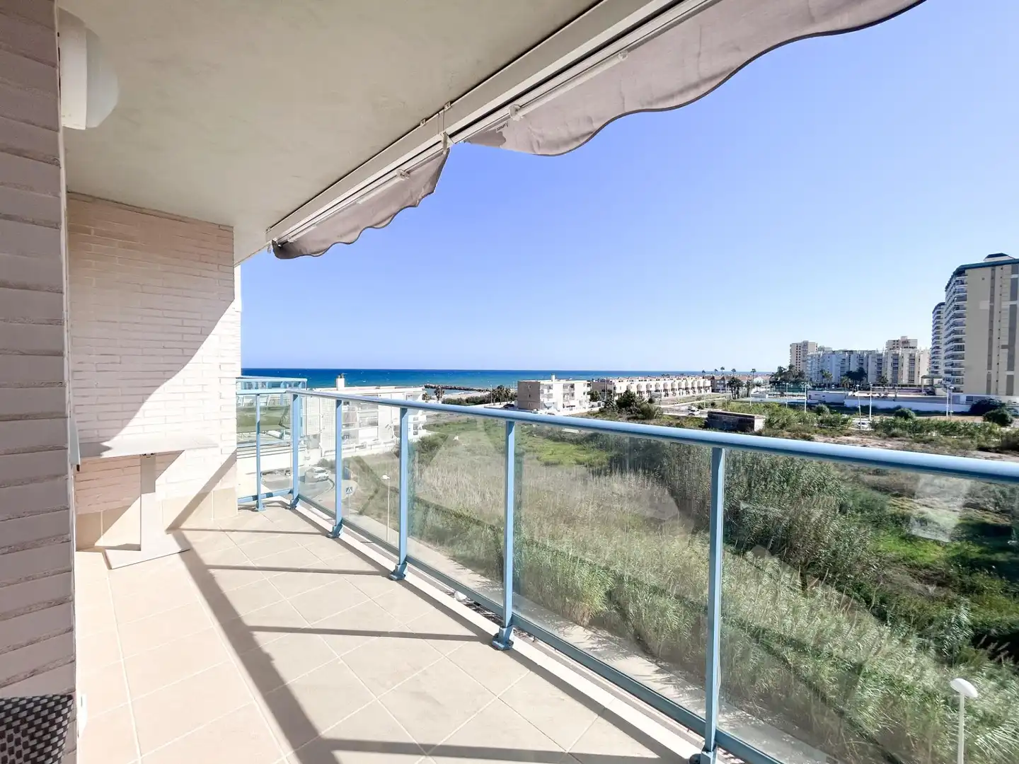 Terrasse von Wohnungen zur Miete in El Puig de Santa Maria mit Klimaanlage, Heizung und Privatgarten