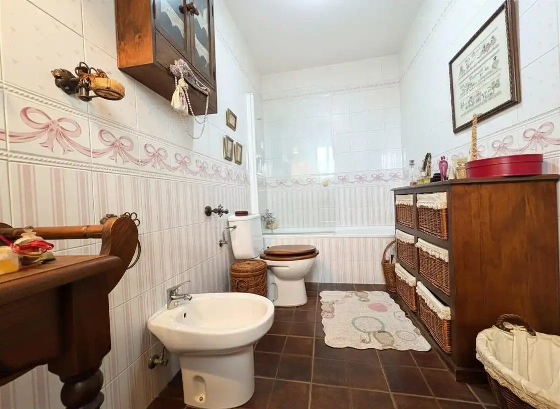 Casa amb terrassa en venda a La Granja - La Colina - Los Pastores, imagen 18