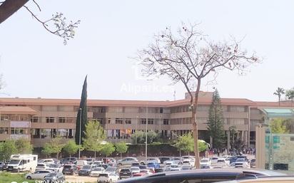 Vista exterior de Pis en venda en Alicante / Alacant amb Aire condicionat, Piscina i Piscina comunitària