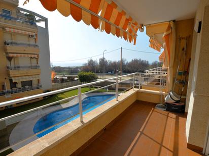 Swimming pool of Flat for sale in Cubelles  with Terrace, Oven and Balcony