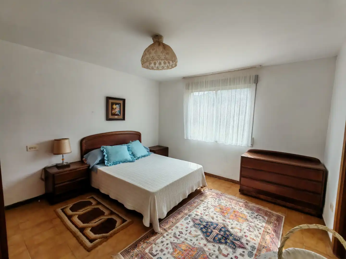 Dormitori de Casa o xalet en venda en O Pino  amb Jardí privat, Terrassa i Moblat