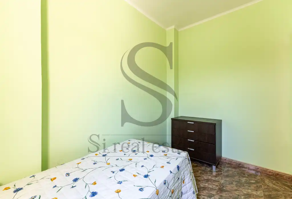Habitación de Ático en venta en Barcelona con Terraza y Horno