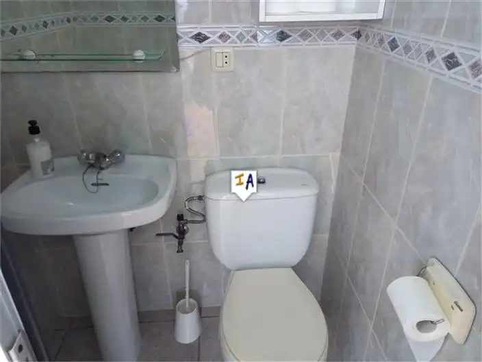 Bathroom of Apartments for sale in Priego de Córdoba  with Air Conditioner, Terrace and Storage room