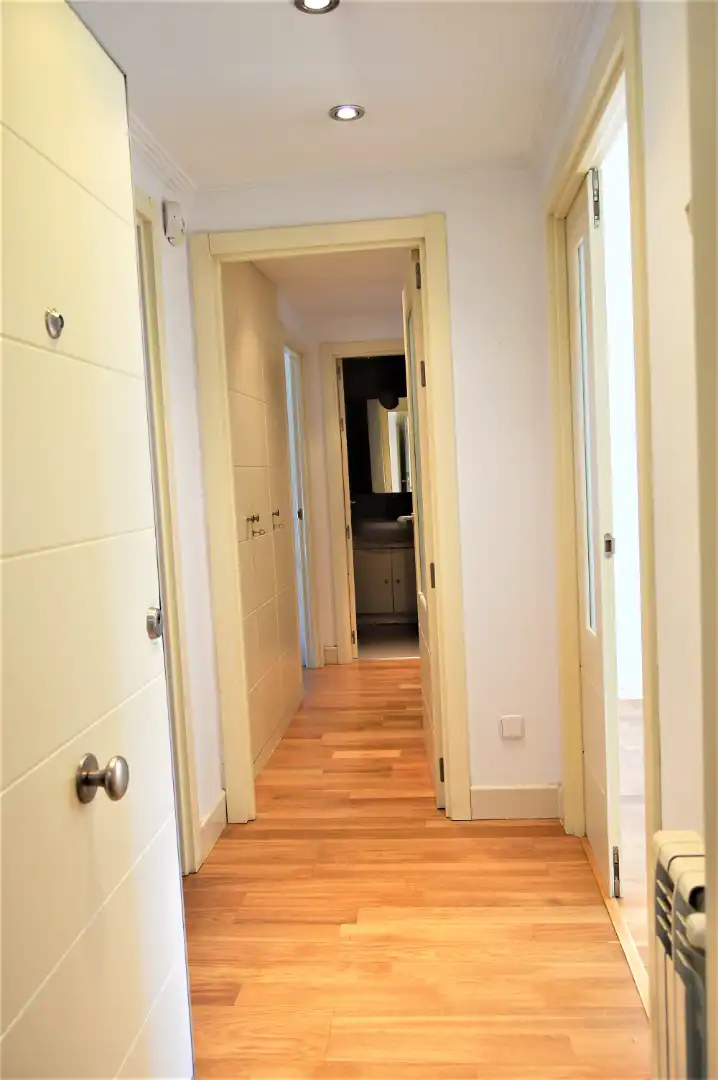 Wohnung zur Miete in Madrid mit Klimaanlage, Heizung und Parkett