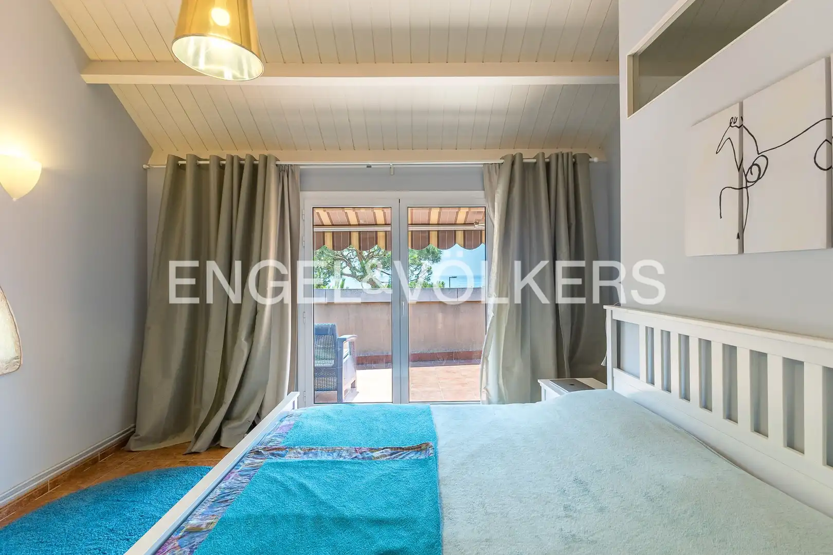 Schlafzimmer von Einfamilien-Reihenhaus zur Miete in Castelldefels mit Klimaanlage, Heizung und Privatgarten