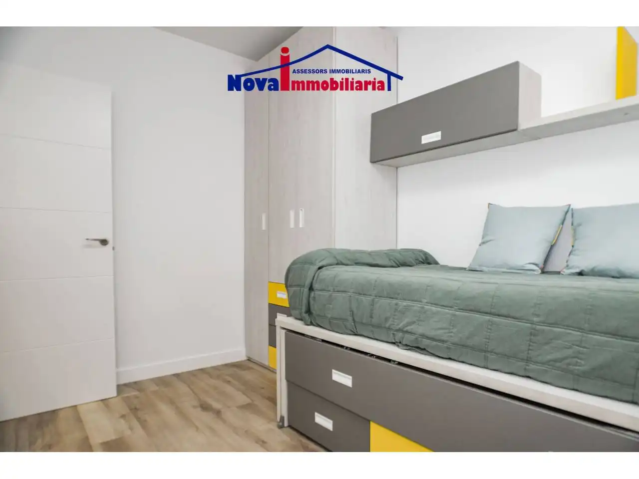Pis en venda a Avenida Llorenç Puig, Torre-roja-Campreciós