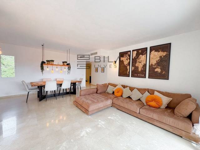 Piso en Venta en Don Jose Orbaneja en Calahonda