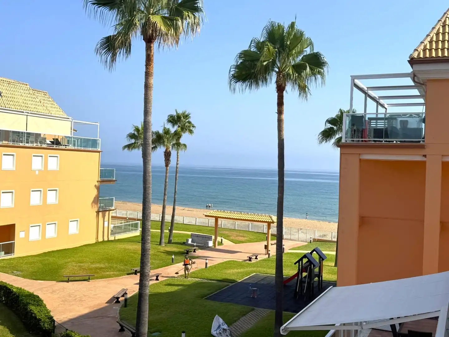 Dormitori de Apartament en venda en Dénia amb Aire condicionat, Jardí privat i Terrassa