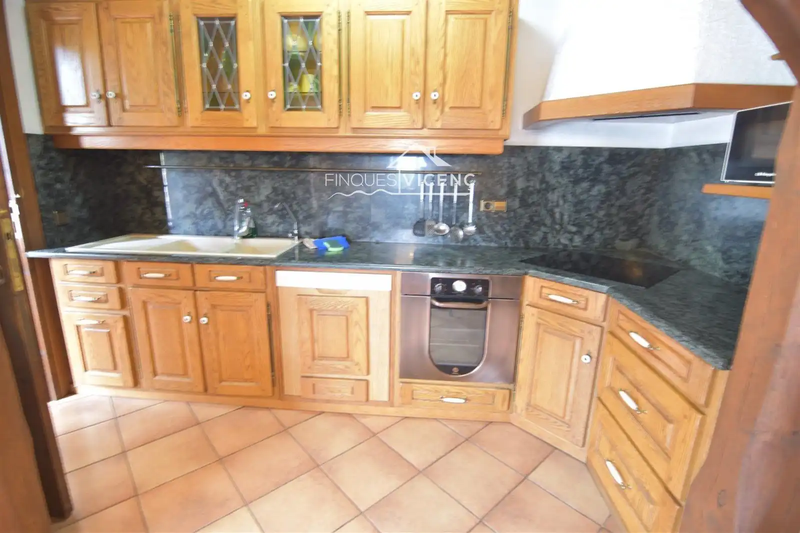 Cocina de Casa o chalet en venta en El Montmell con Terraza y Piscina