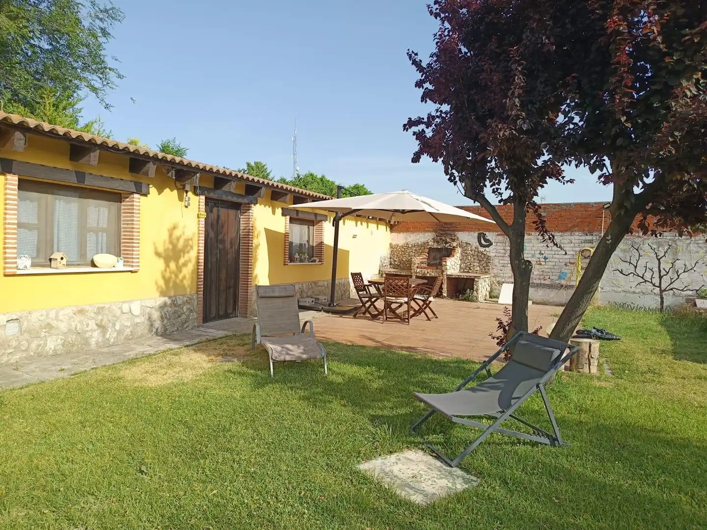 Jardín de Casa o chalet en venta en La Pedraja de Portillo  con Calefacción, Jardín privado y Piscina