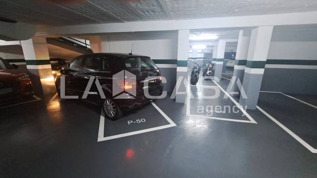 Garaje en Venta en El Camp d'en Grassot i Gràcia Nova