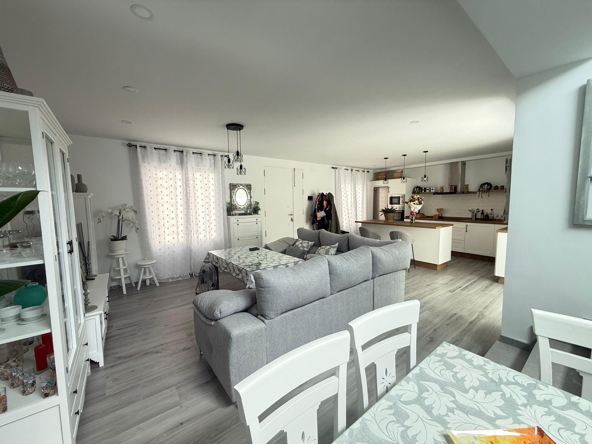 Sala d'estar de Casa o xalet en venda en Mollina amb Terrassa