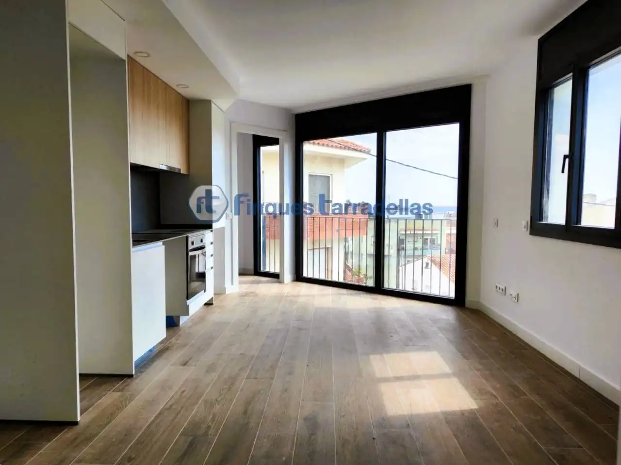 Flat with terrace for sale in Palafolls, imagen 2